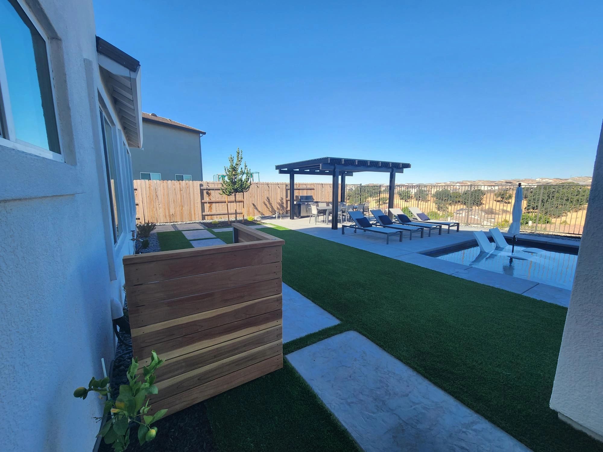 Reliable Landscaping outdoor project detail