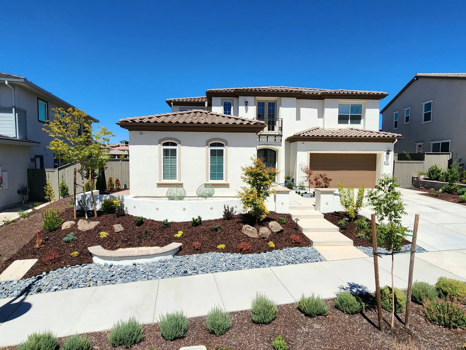 Poolside turf and backyard transformation photo 2